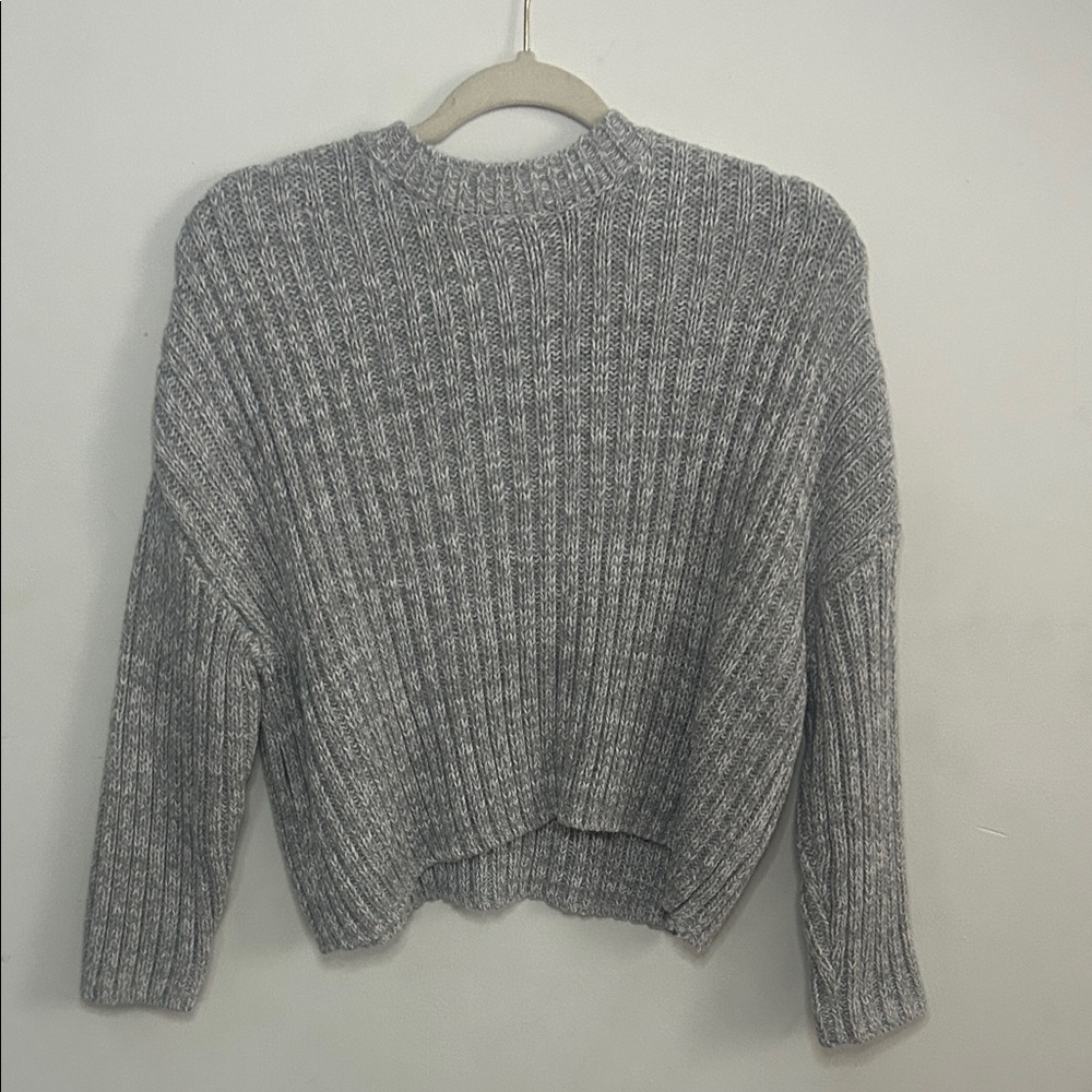 Jessica Simpson Heather Gray Ribbed Sweater